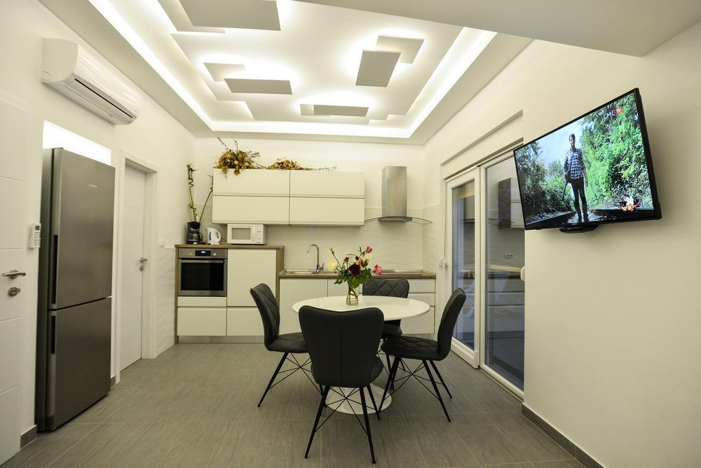 Benelux Apartment *