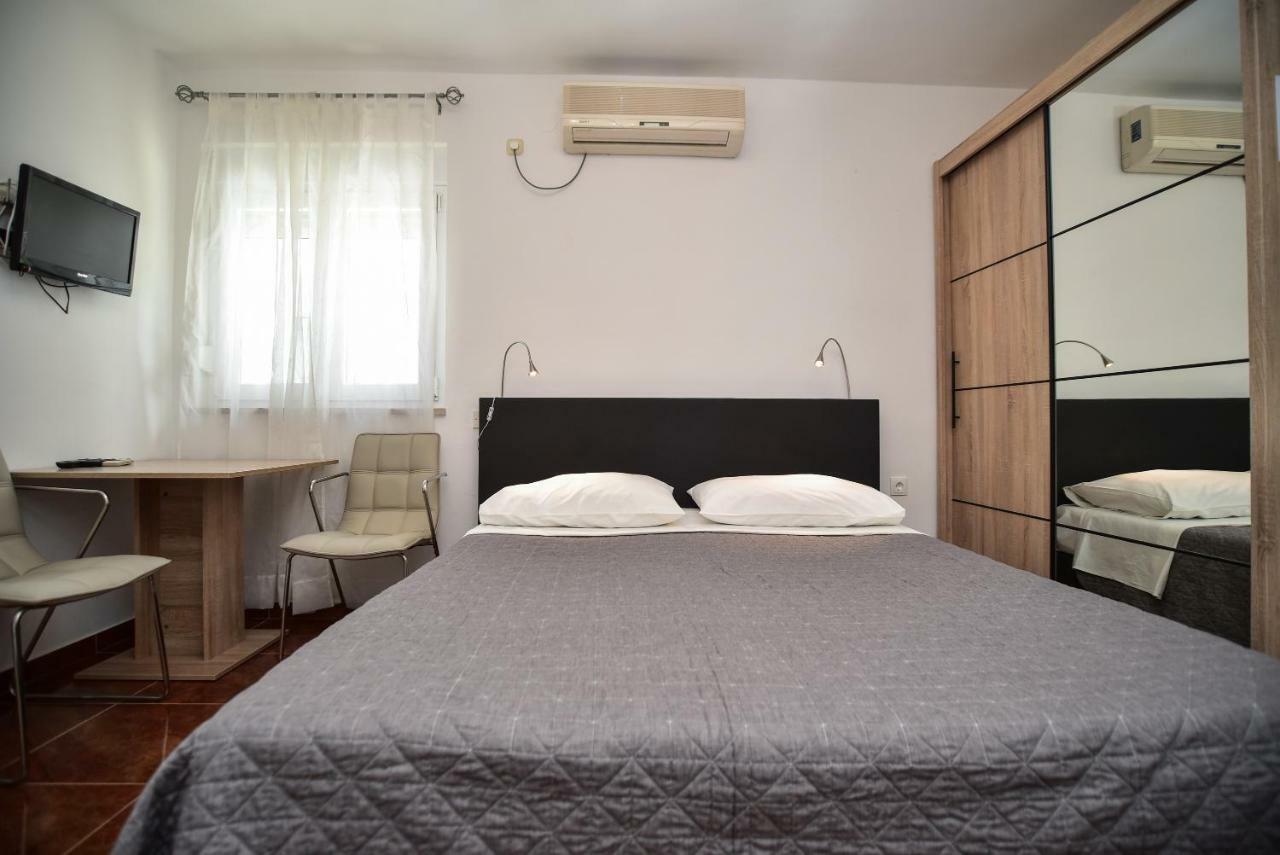 Apartment Benelux Zadar