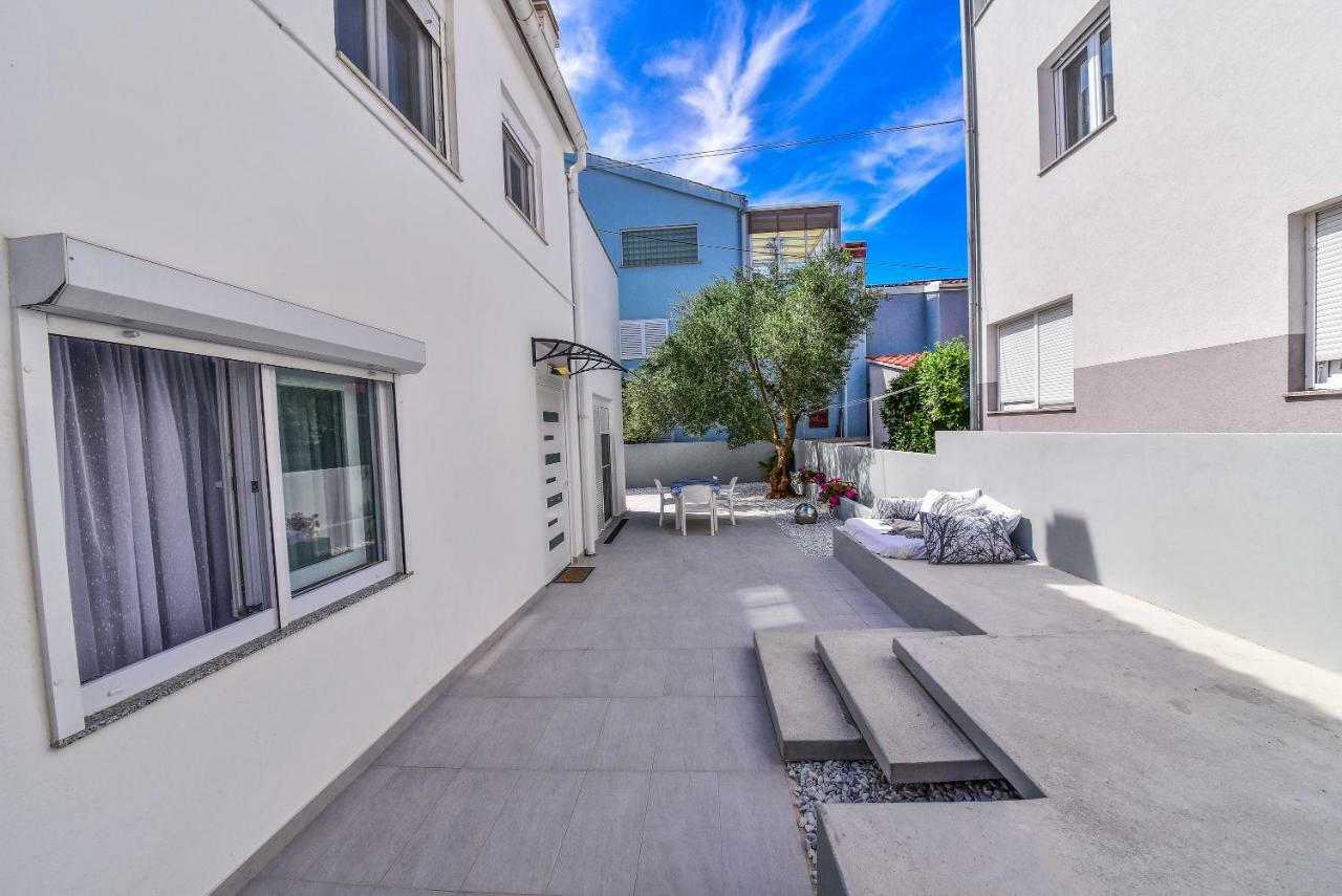 Apartament Benelux *