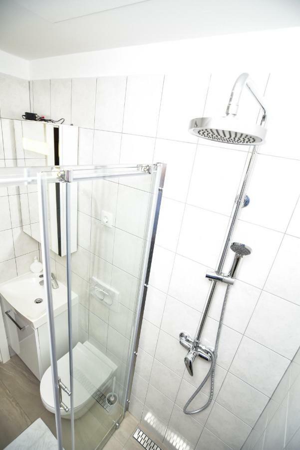 Benelux Apartament